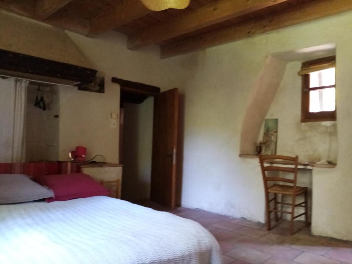 Mas Des Nabieres Bed & Breakfast Saint-Martial  Dış mekan fotoğraf