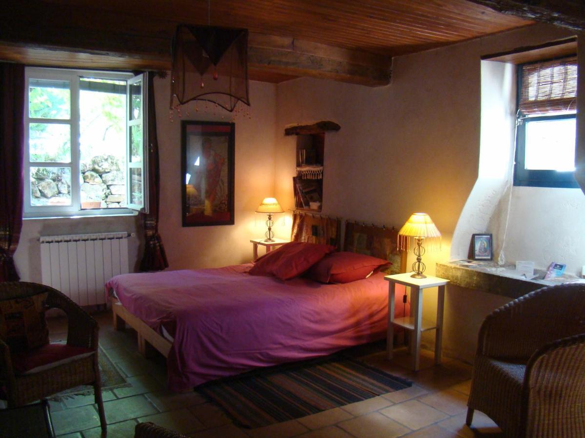Mas Des Nabieres Bed & Breakfast Saint-Martial  Dış mekan fotoğraf