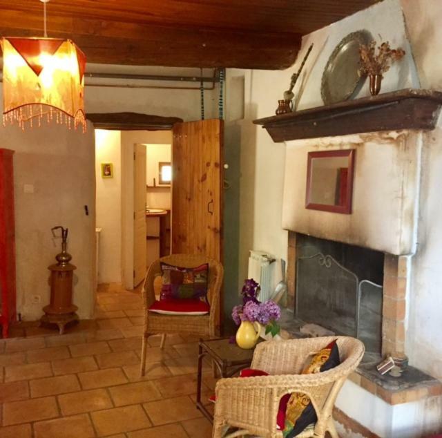 Mas Des Nabieres Bed & Breakfast Saint-Martial  Dış mekan fotoğraf
